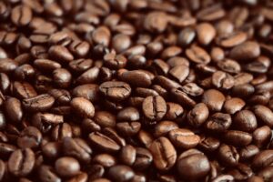 ナイトブラとコーヒーのカフェインが育乳に与える影響は？