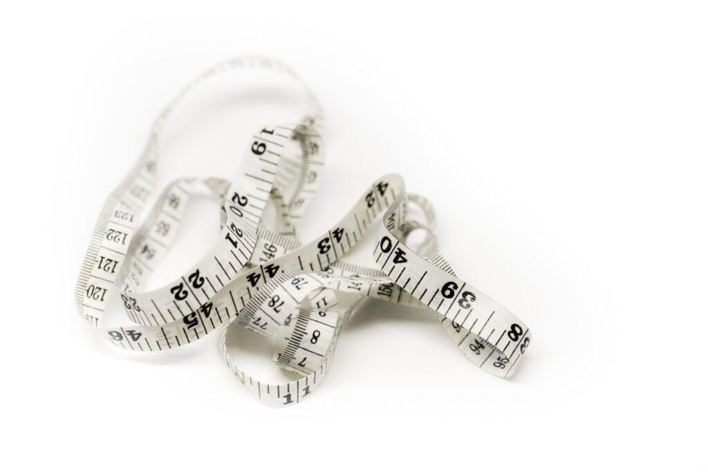 ナイトブラがダイエット中のサイズ変化にどう対応するか？