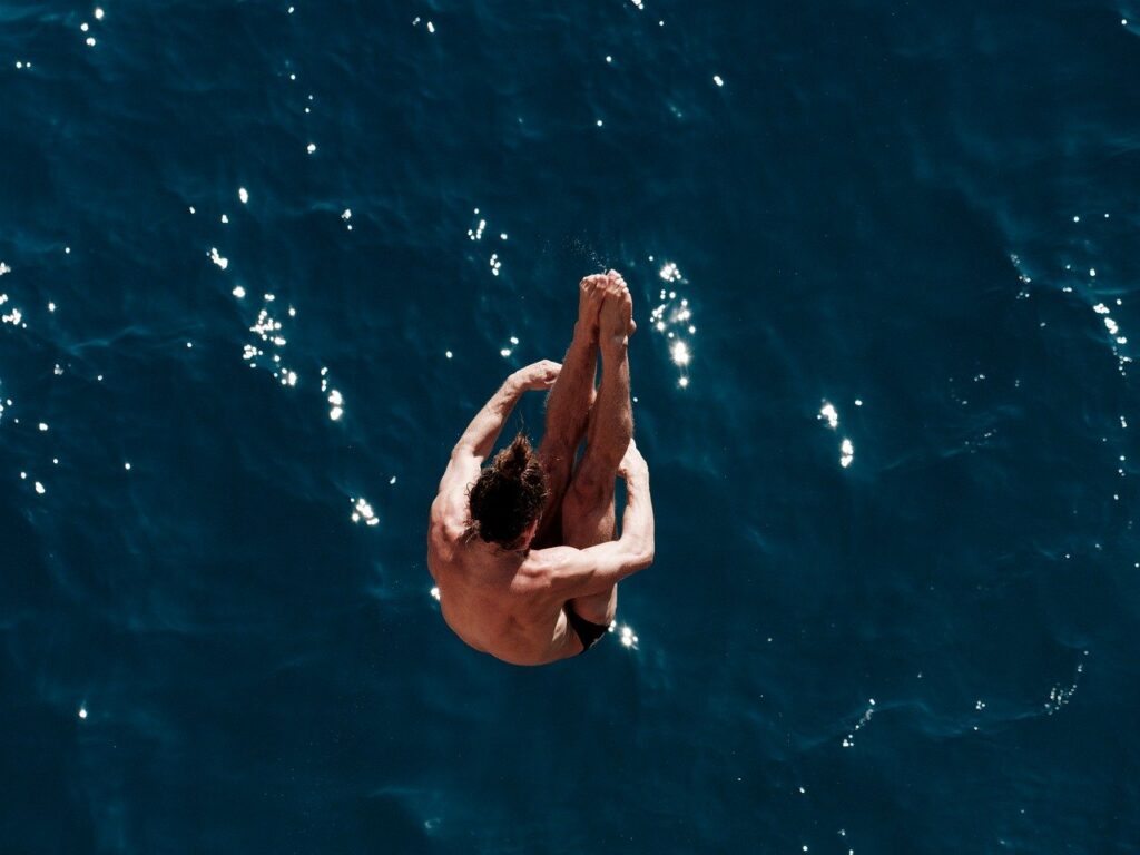 ナイトブラと枕の高さはバストのずれにどのように関係している？